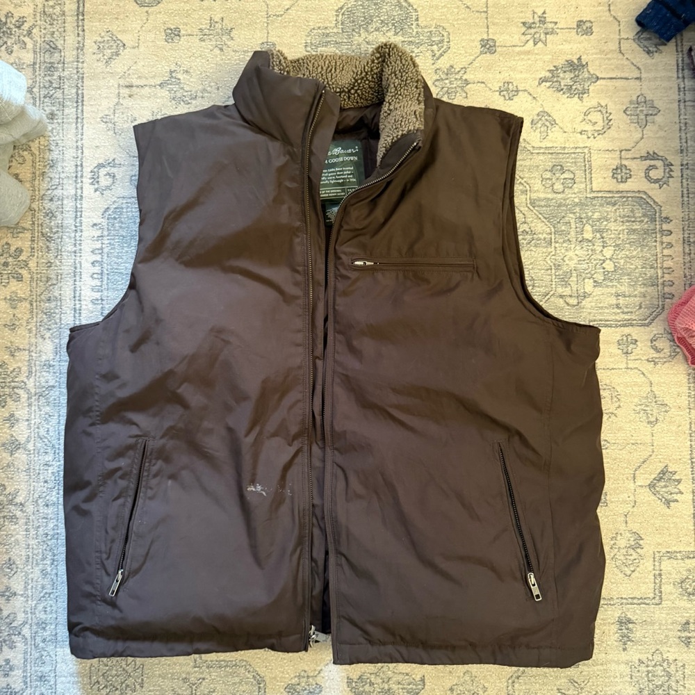 Eddie Bauer brown vintage puffer vest with soft lined XL